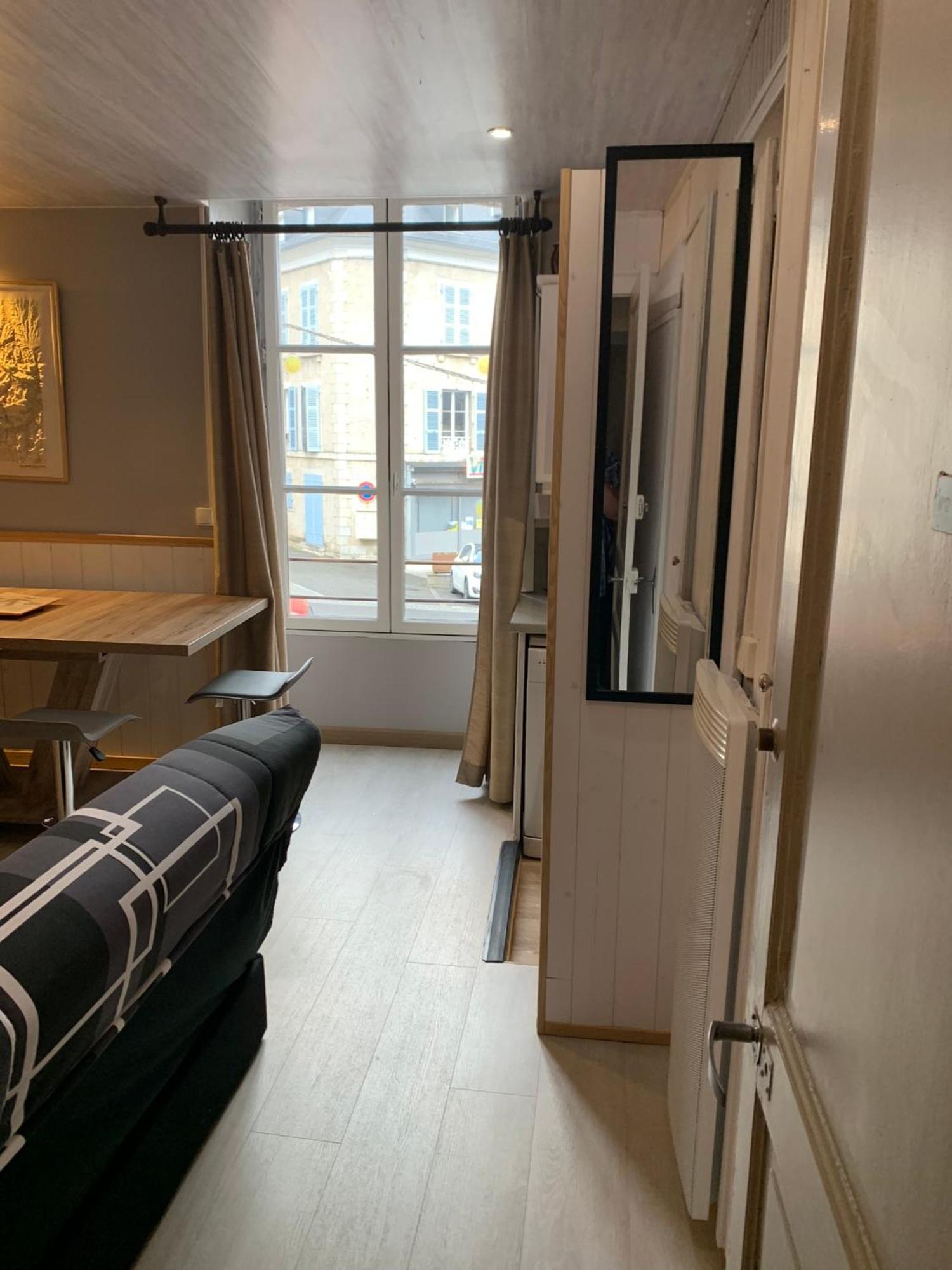 Marie Maxi 2 Adultes Et 2 Enfants - Linge Toilette Et Literie Et Menage Inclus Dans Le Tarif Apartment Laruns Exterior foto