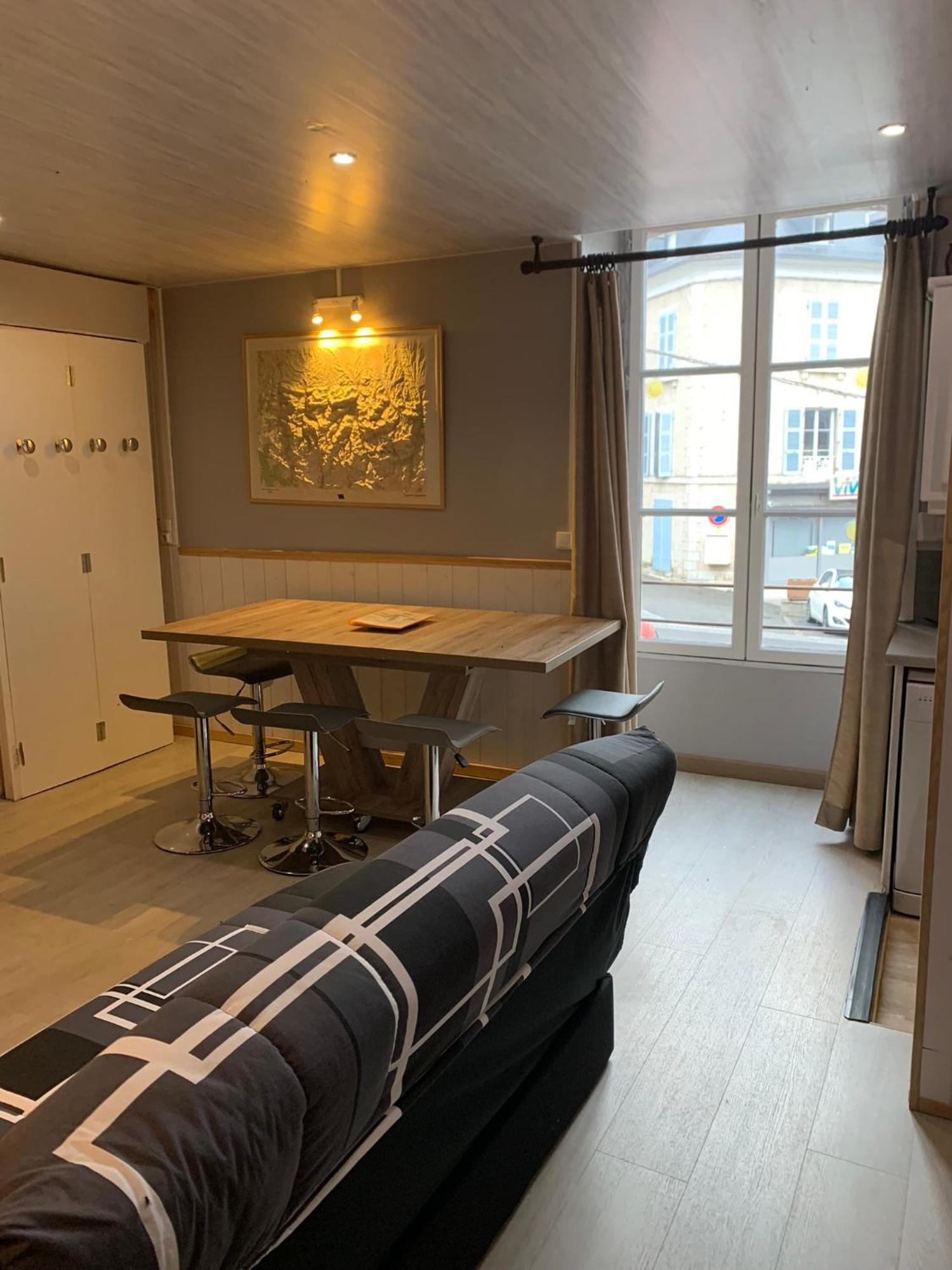 Marie Maxi 2 Adultes Et 2 Enfants - Linge Toilette Et Literie Et Menage Inclus Dans Le Tarif Apartment Laruns Exterior foto